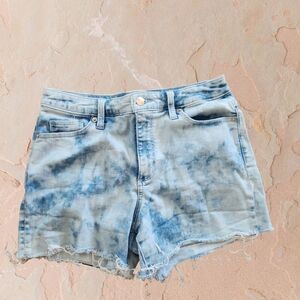 Universal Thread jean shorts size 6/28R